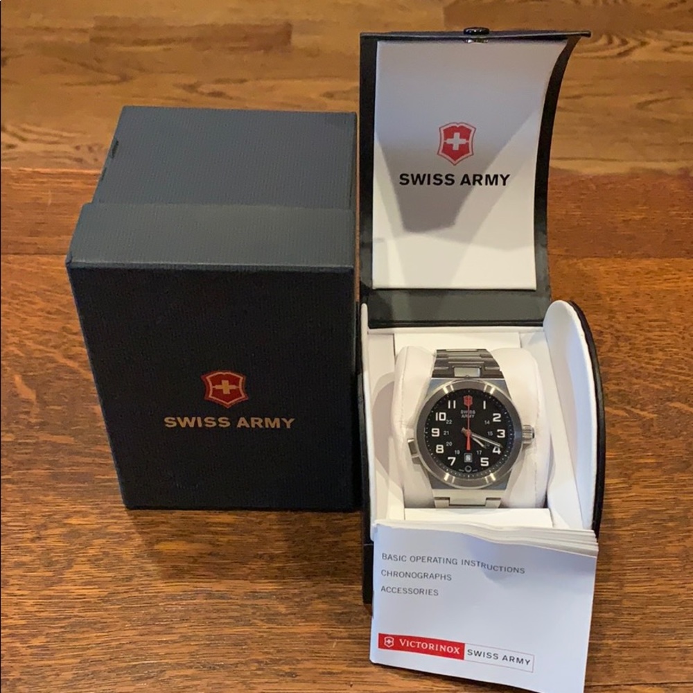 Victorinox Swiss Army Night Vision 2 watch